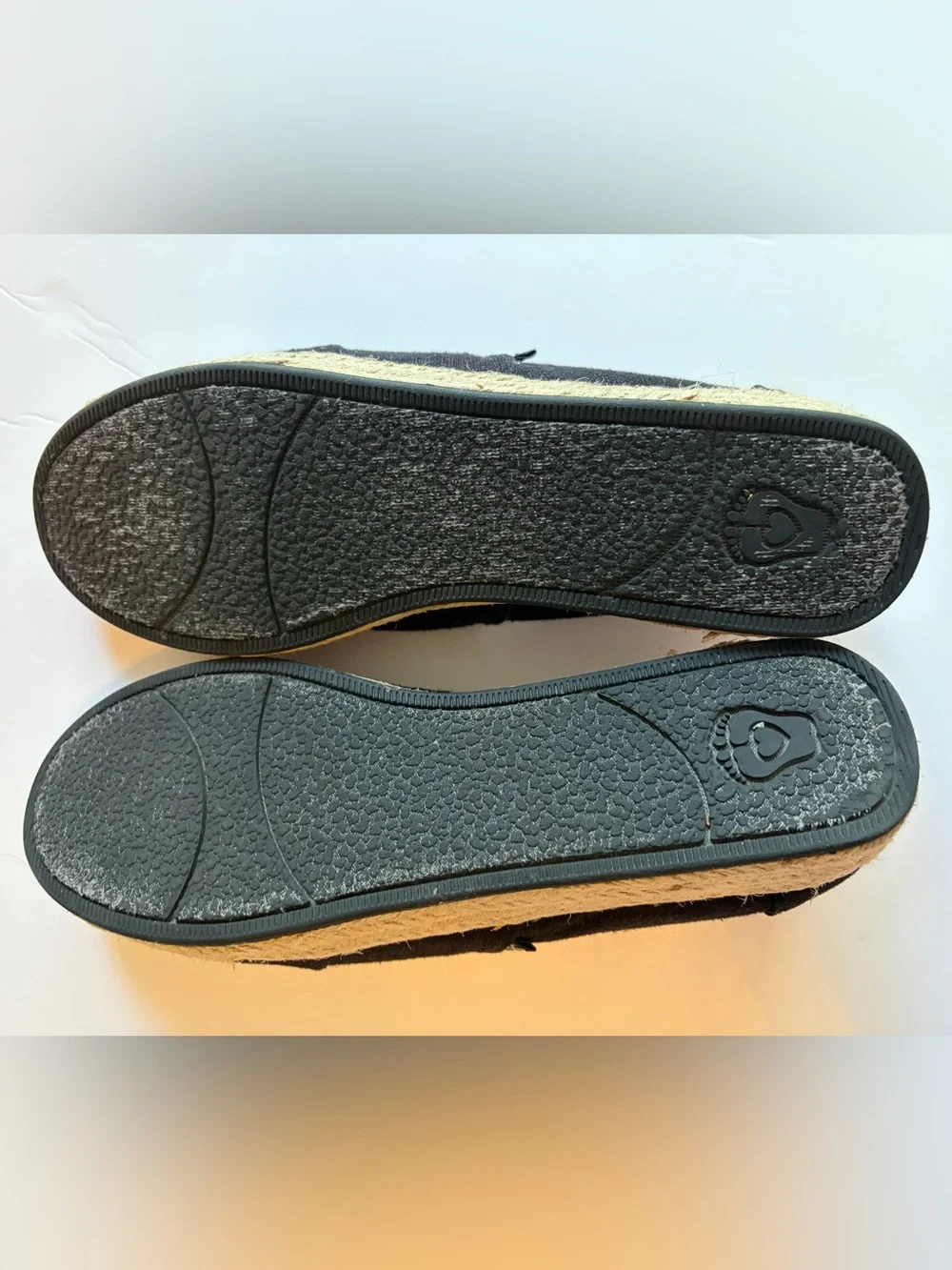 Bobs from Skechers Espadrille Memory Foam Shoes Women’s Size 9 Black